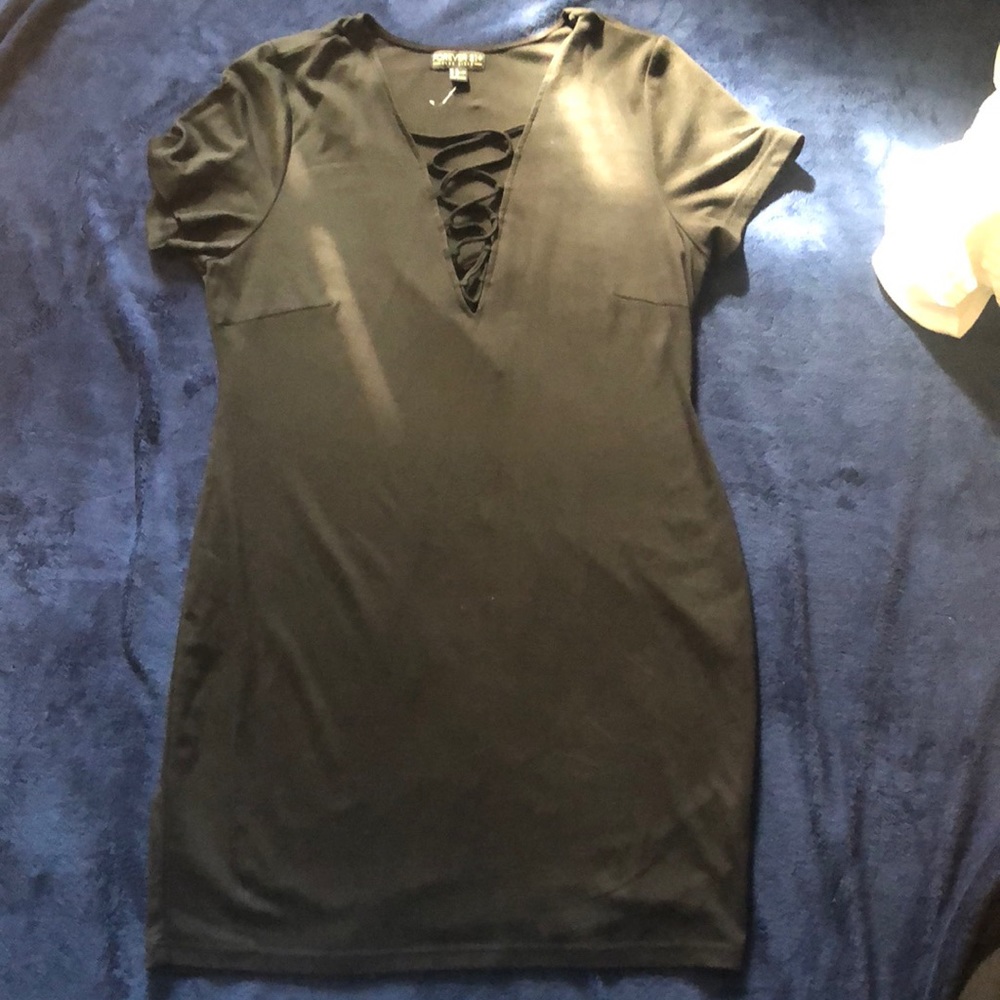 Plus size black dress - Picture 2 of 2